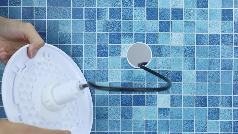 混凝土游泳池水下灯具安装方式 混凝土游泳池水下灯具安装方式